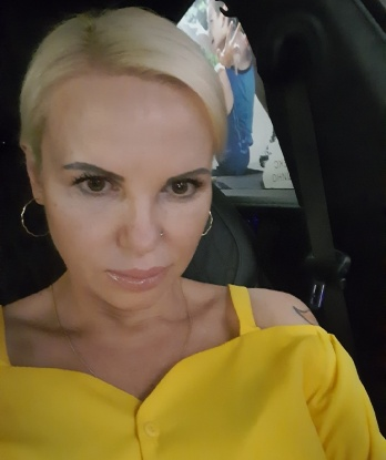 Анжела